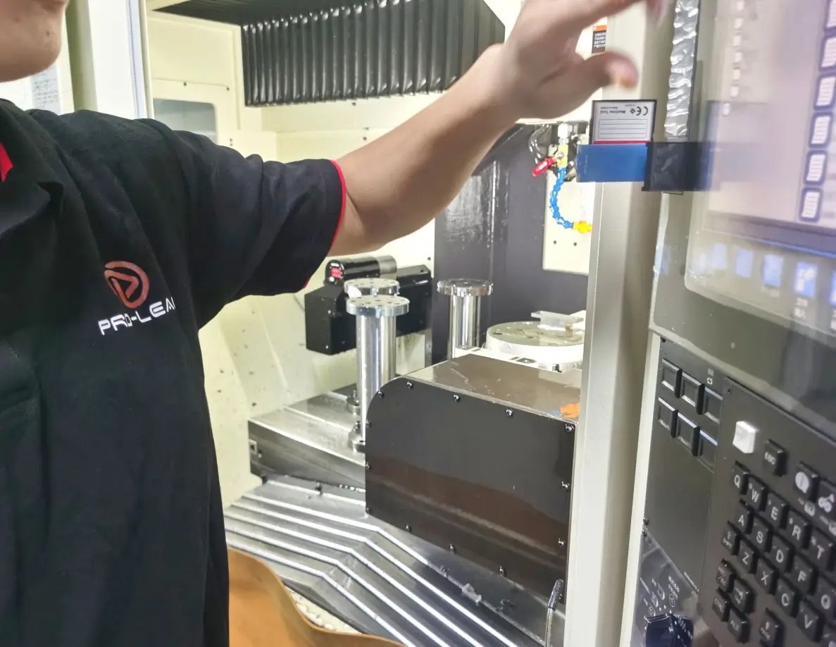 Prolean machining floor: CNC machining centres used for the materials documented on this page