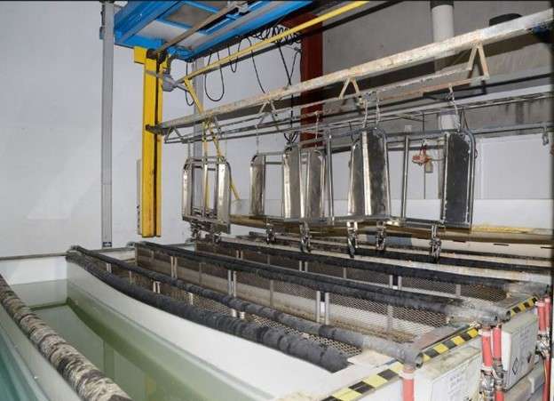 Industrial setup of electrolysis for zinc electroplating 